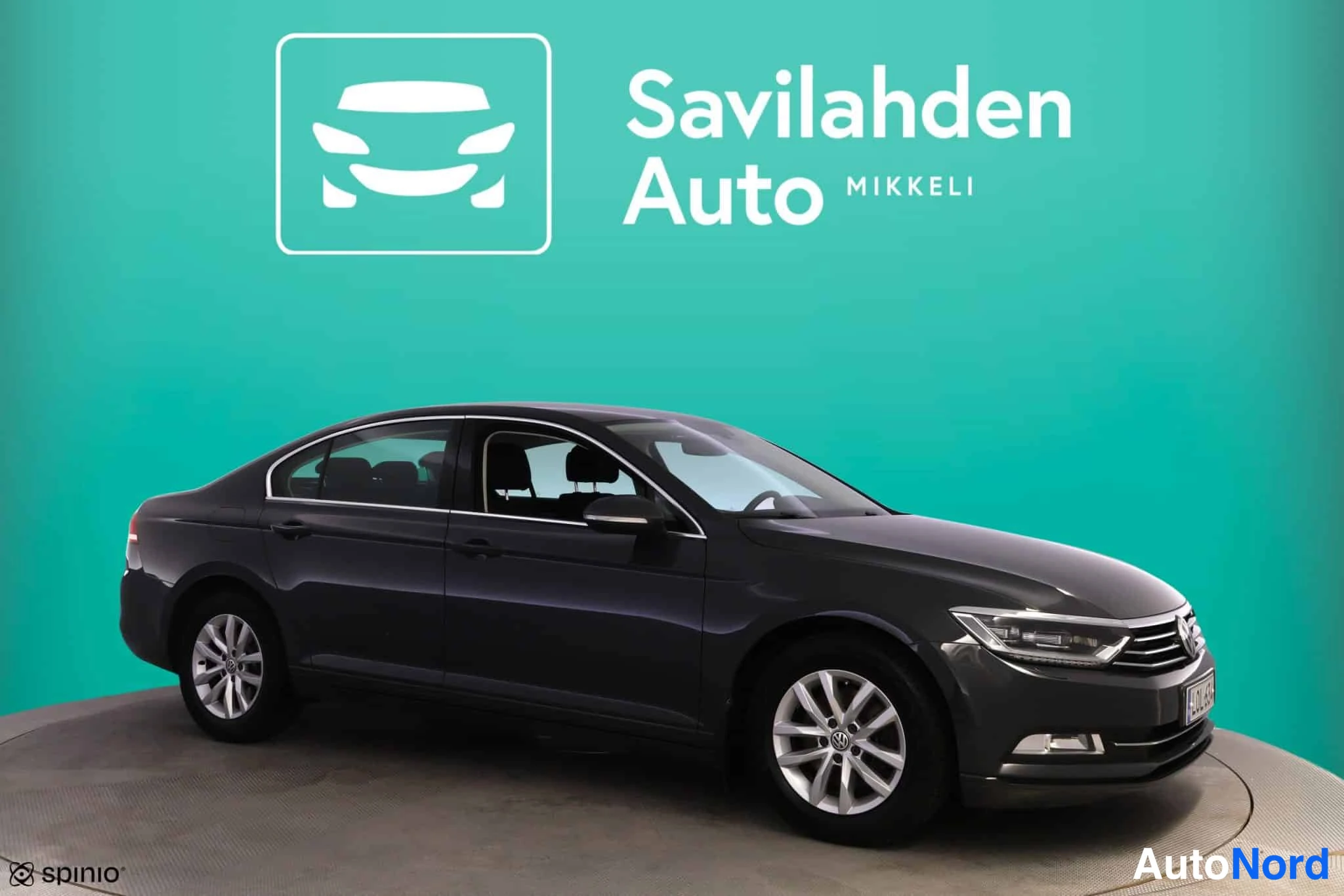 Harmaa Volkswagen Passat 2018, kuva 9