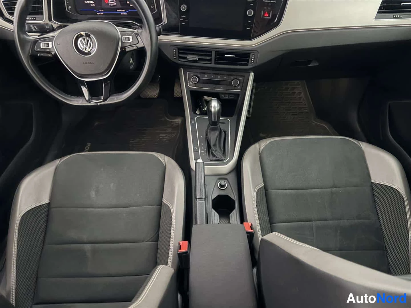 Musta Volkswagen Polo 2020, kuva 14