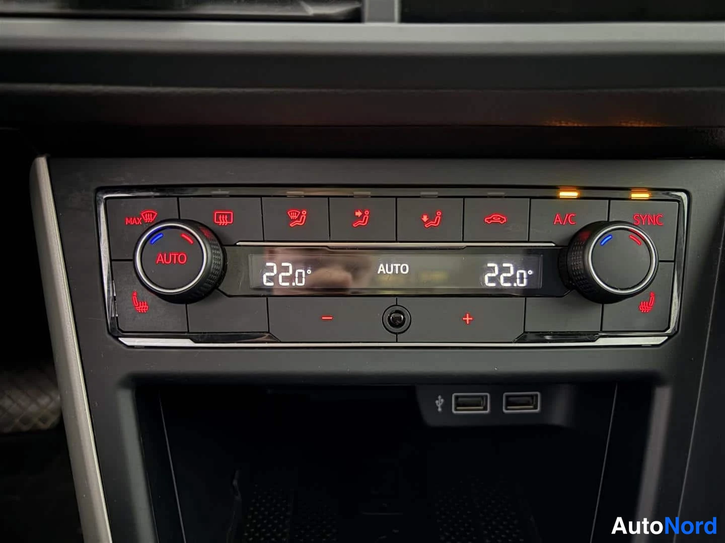 Musta Volkswagen Polo 2020, kuva 25