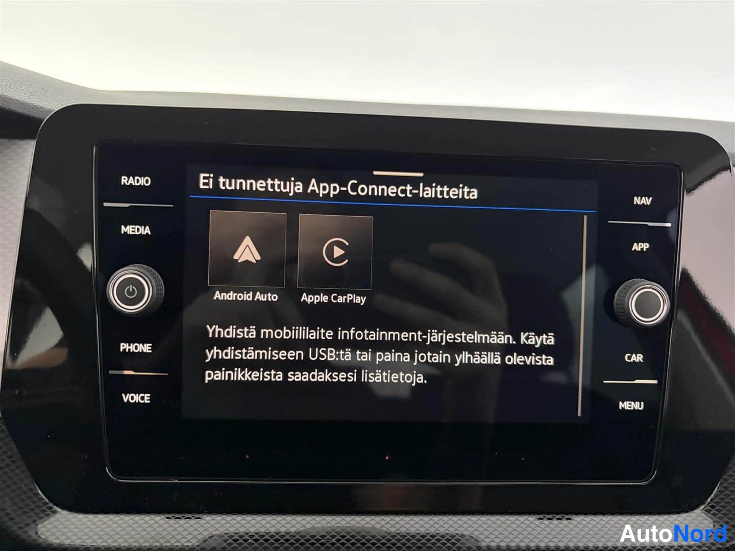 Punainen Volkswagen T-Cross 2026, kuva 25