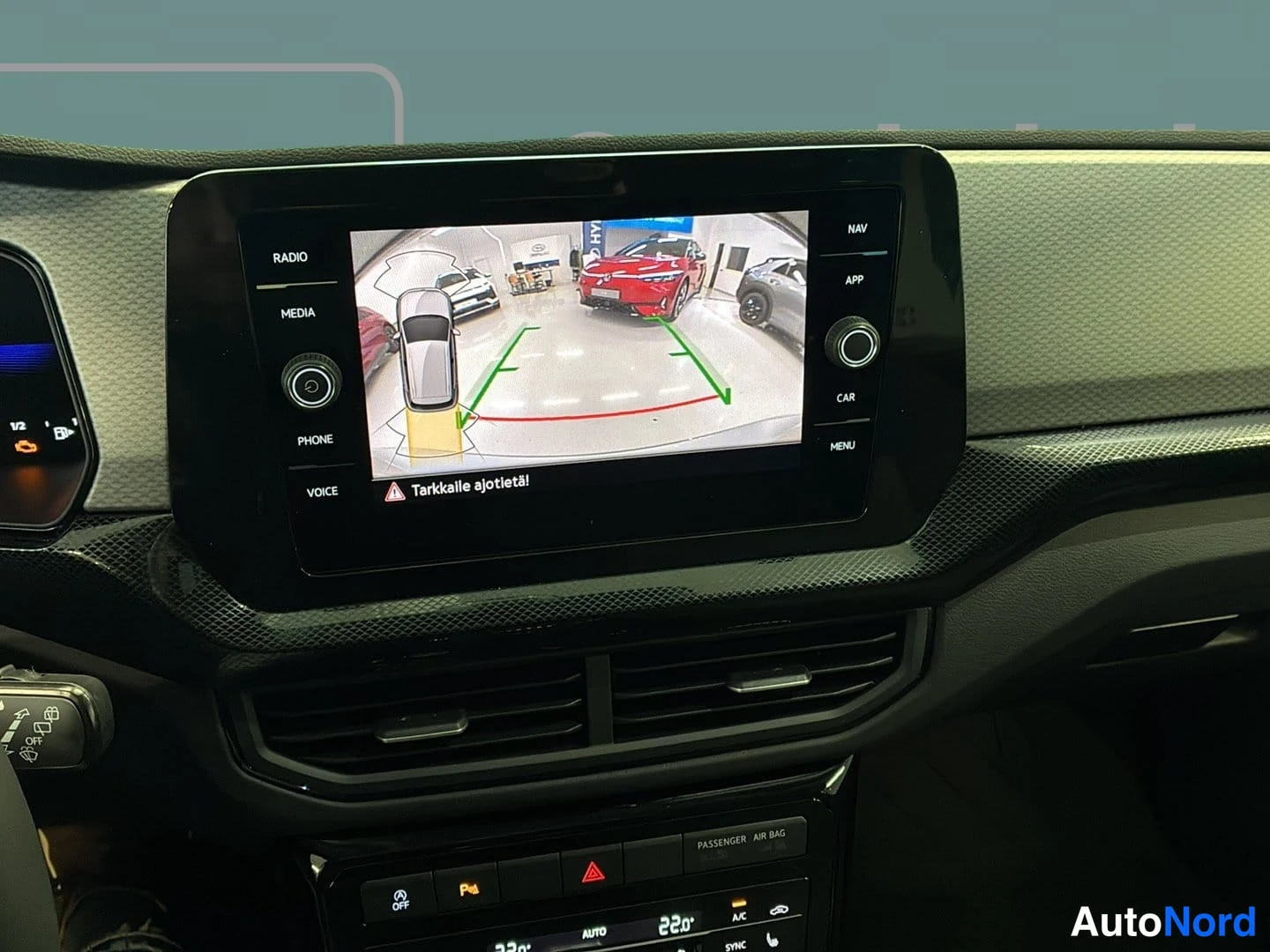 Harmaa Volkswagen T-Cross 2026, kuva 14