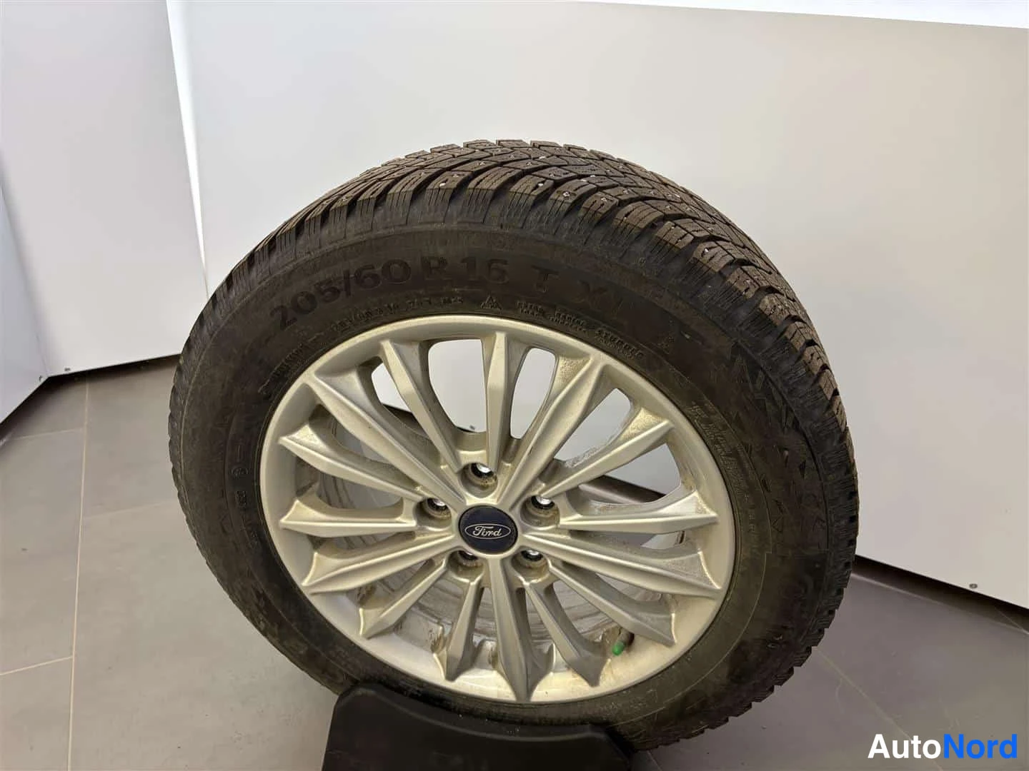 Grå Ford Focus 2020, bild 33