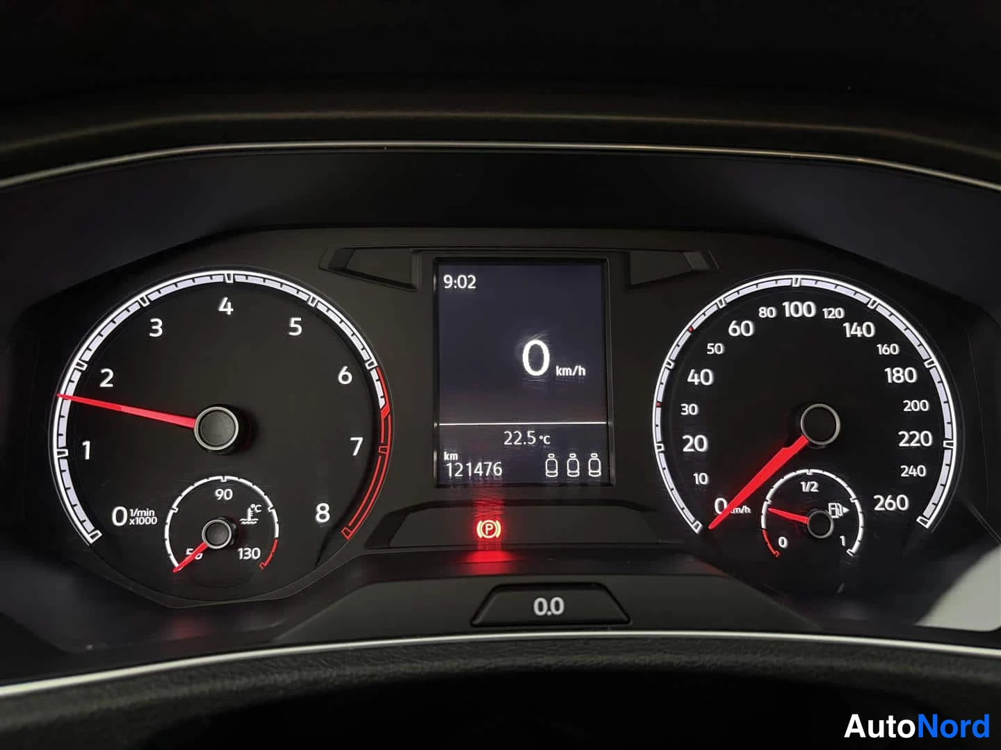 Sininen Volkswagen T-Roc 2019, kuva 23