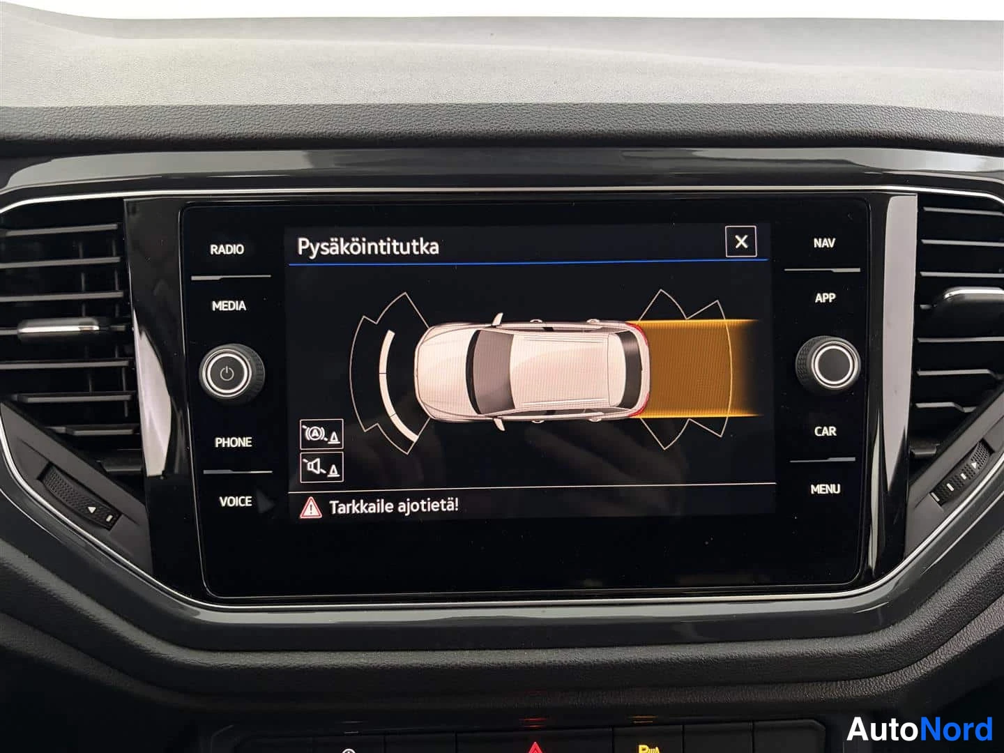 Sininen Volkswagen T-Roc 2022, kuva 22