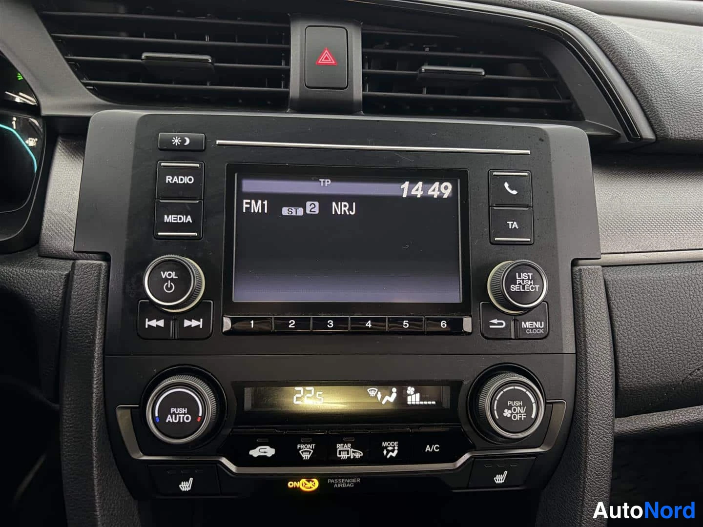 Silver Honda Civic 2018, bild 21