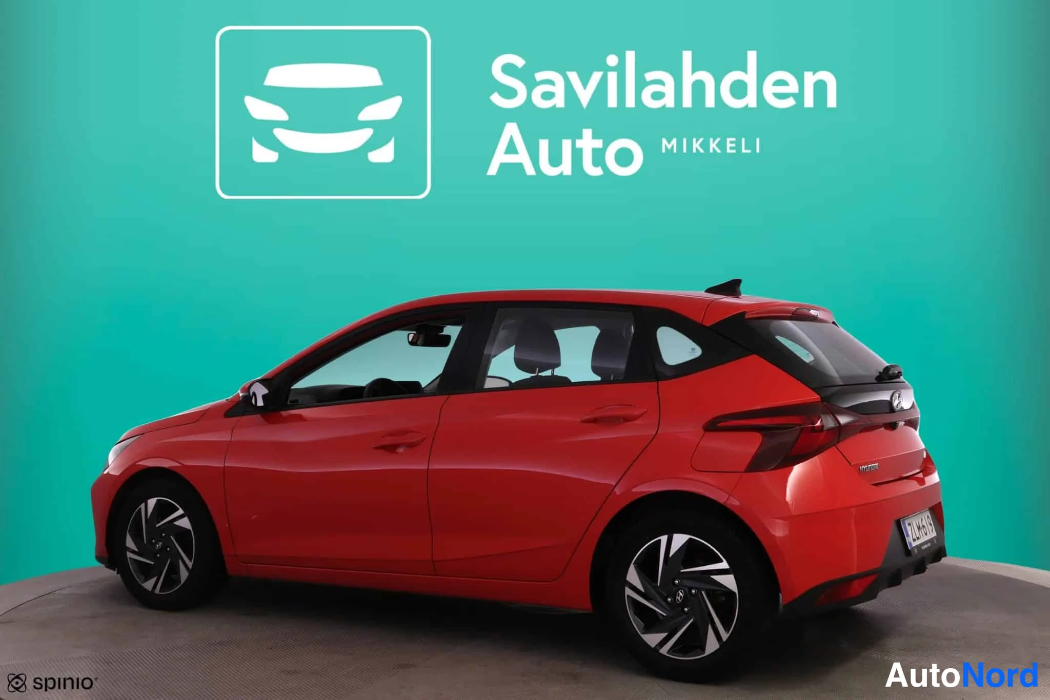 Röd Hyundai i20 2021, bild 8