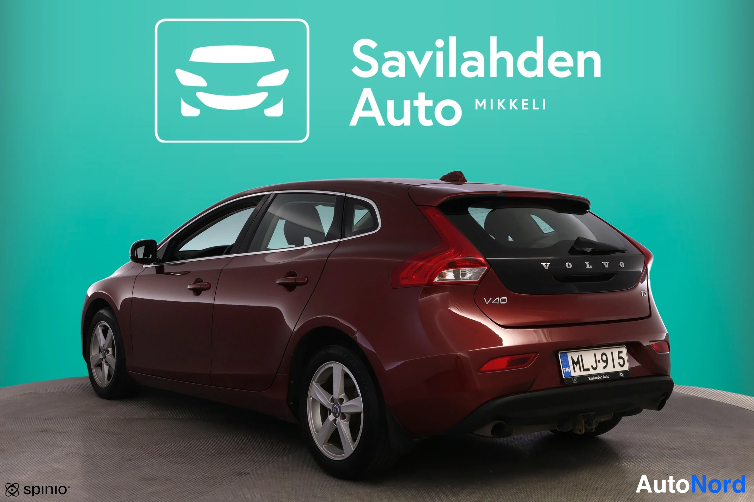 Punainen Volvo V40 2013, kuva 6