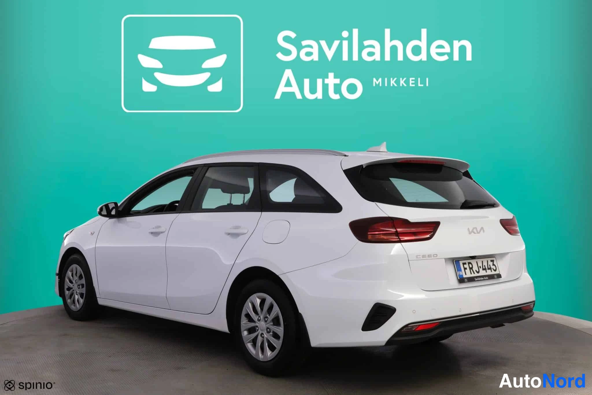 White Kia Ceed 2023, photo 6