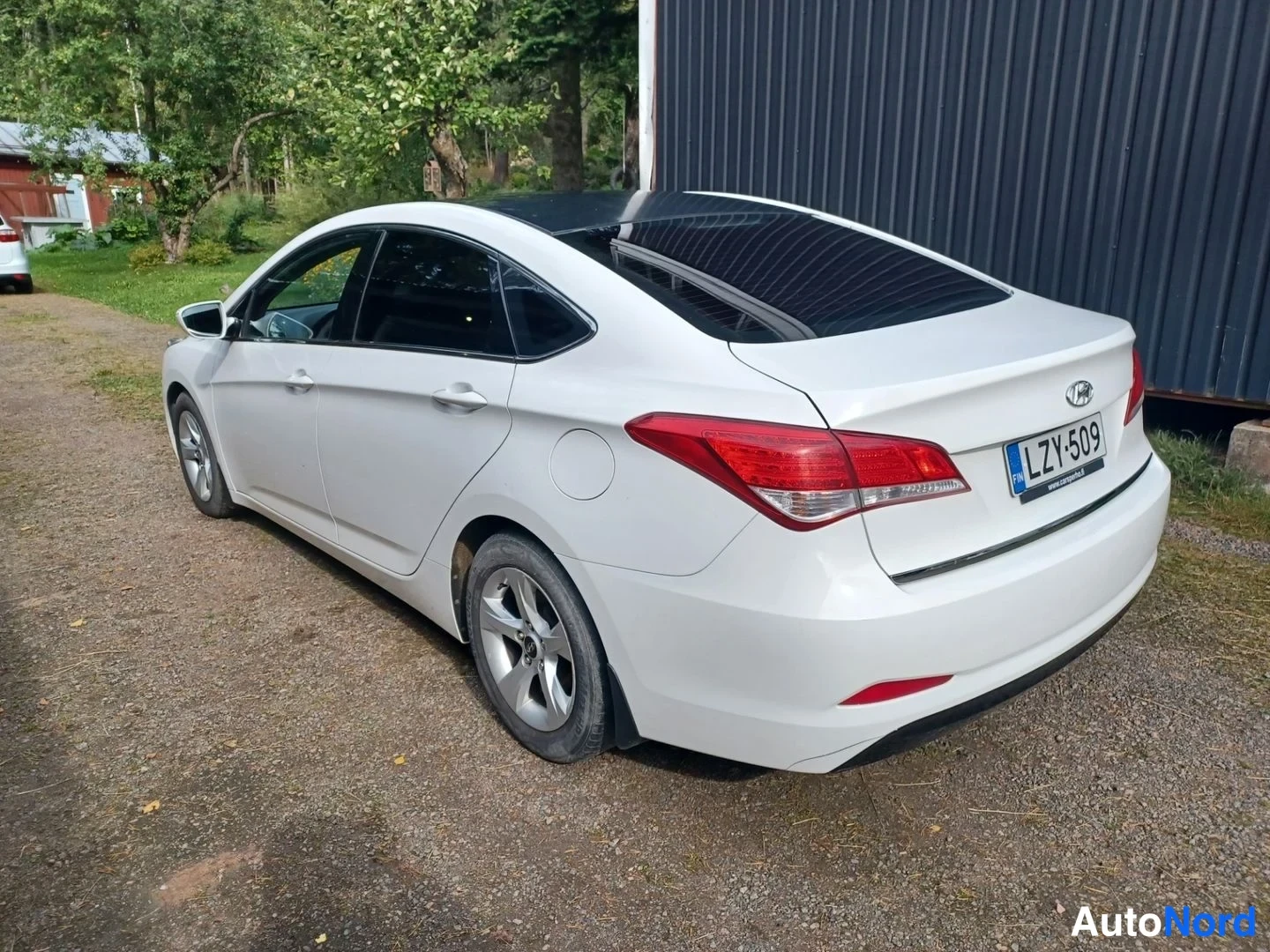 Valkoinen Hyundai i40 2012, takaviisto, kuva 8