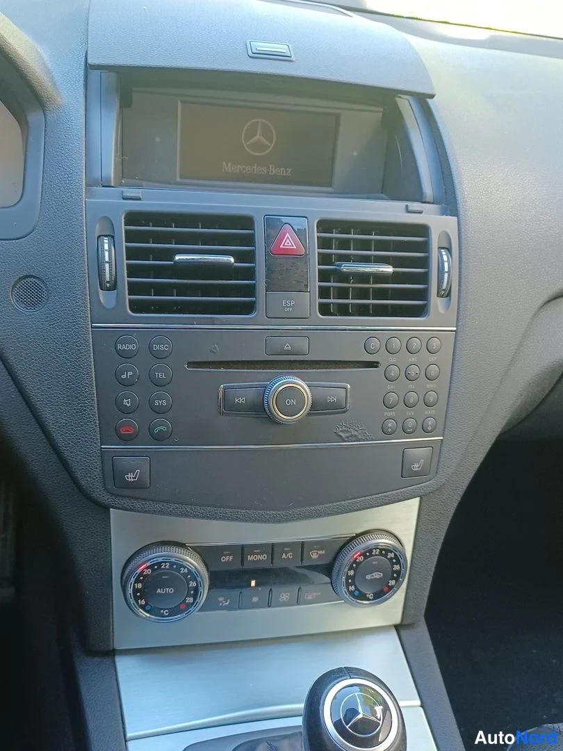 Harmaa Mercedes-Benz C 220 CDI 2008, yksityiskohta, kuva 19