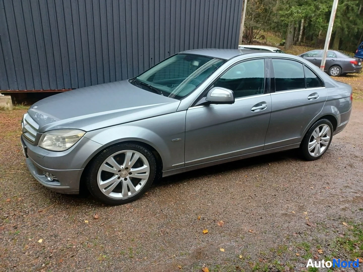 Harmaa Mercedes-Benz C 220 CDI 2008, etuviisto, keula vasemmalle, kuva 2