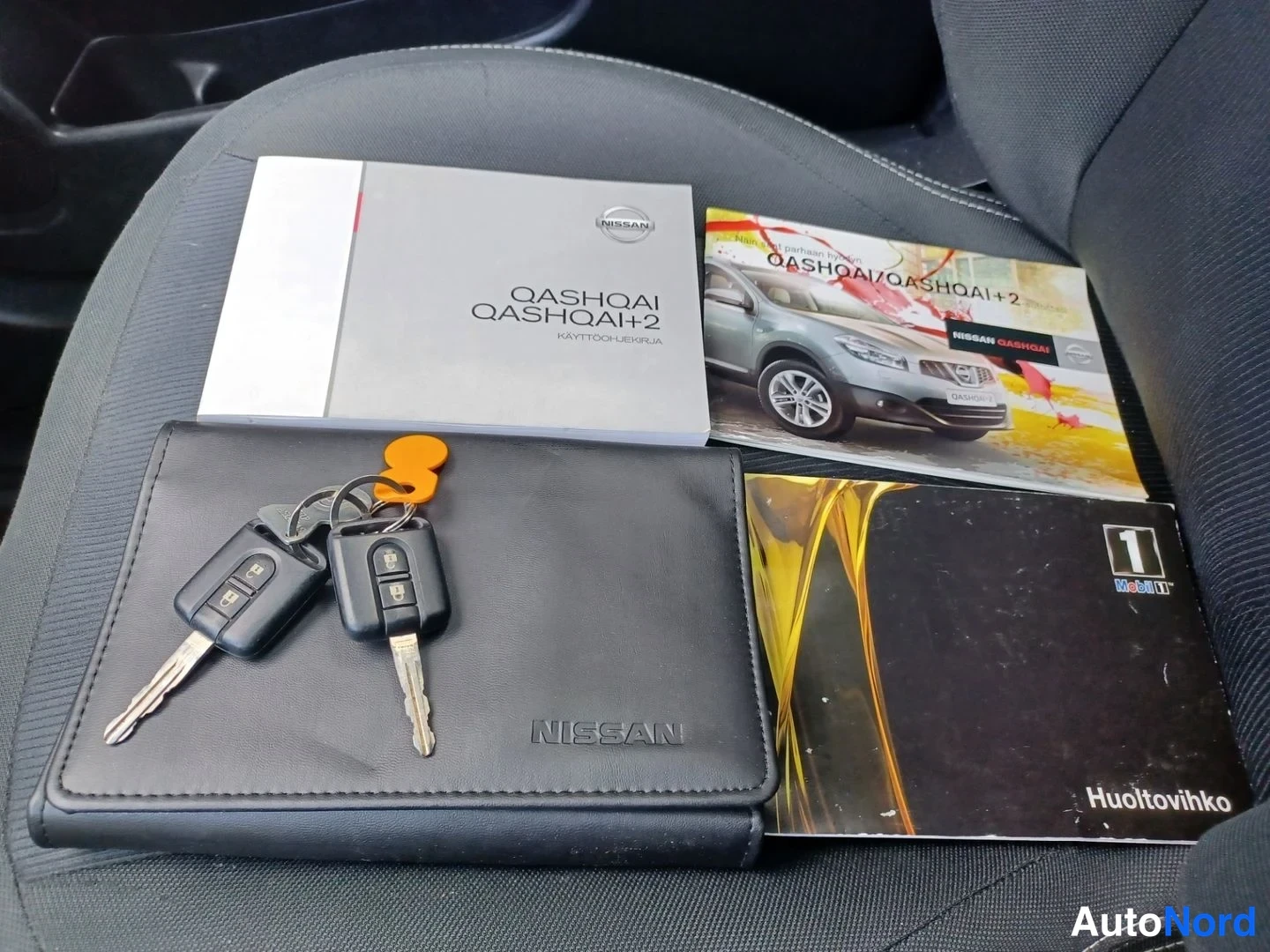 Beige Nissan Qashqai+2 2011, asiakirja, kuva 22