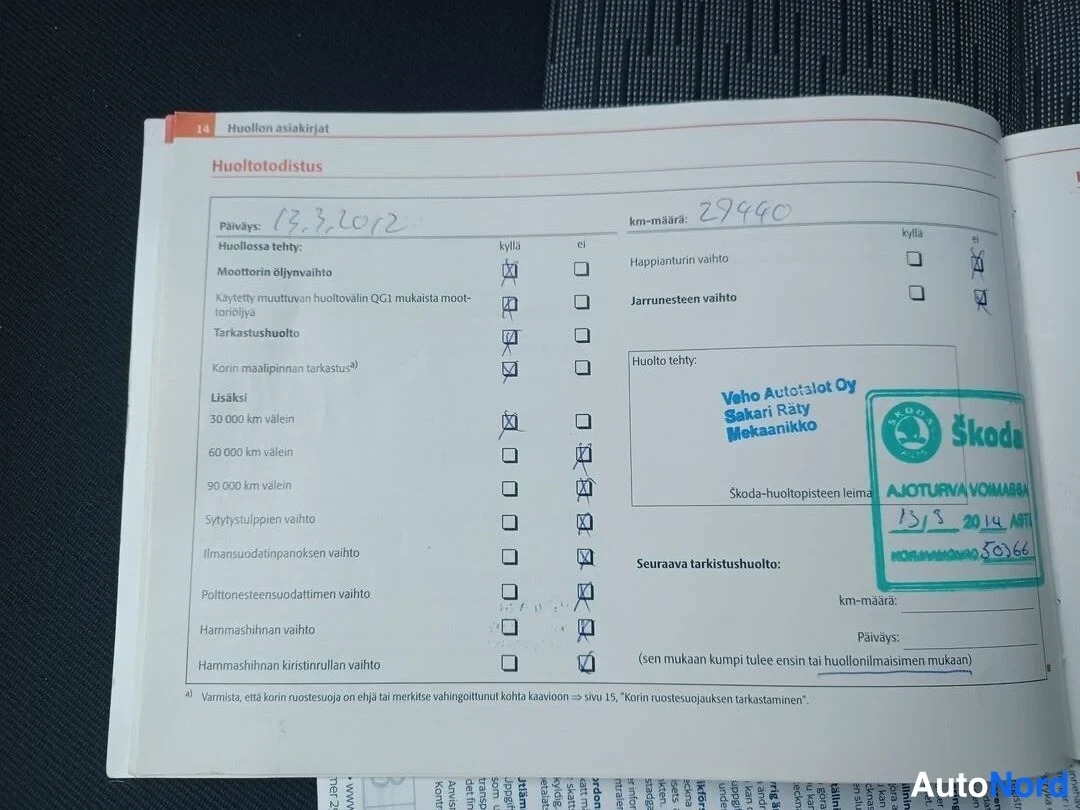 Harmaa Skoda Octavia 2010, asiakirja, kuva 18