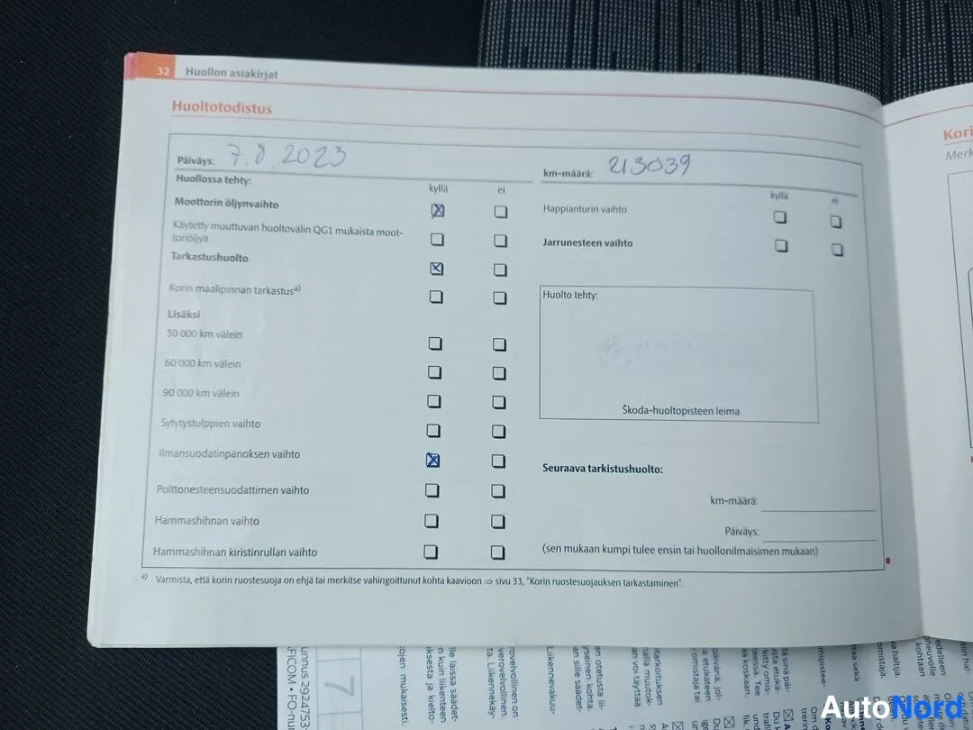 Harmaa Skoda Octavia 2010, asiakirja, kuva 27