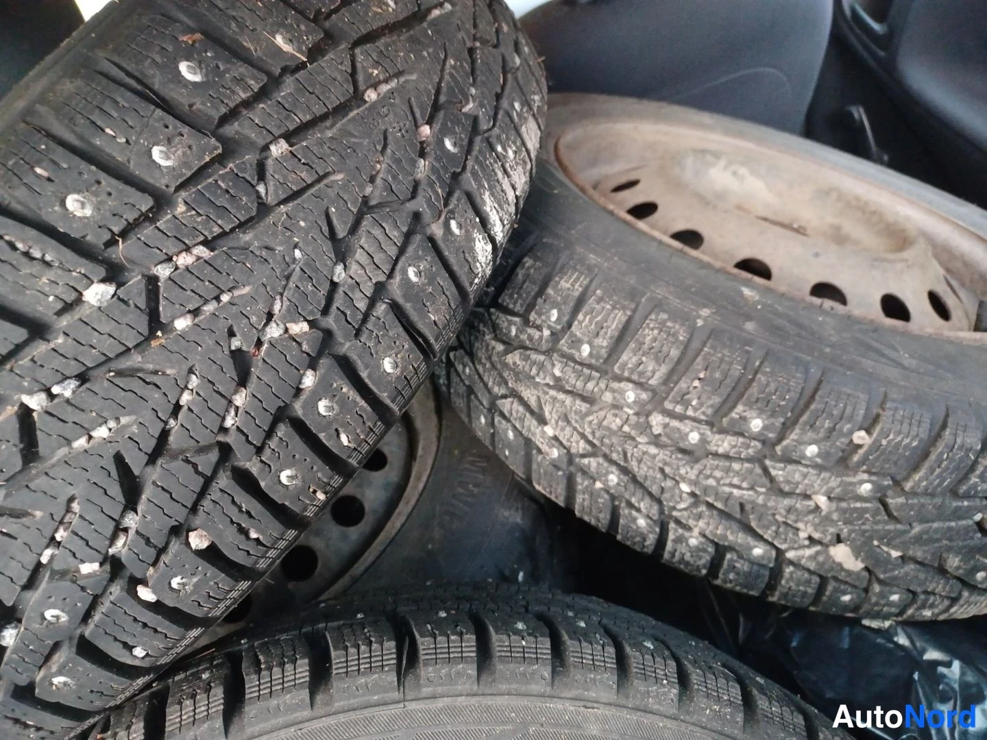 Harmaa Toyota Yaris 2003, yksityiskohta, kuva 17