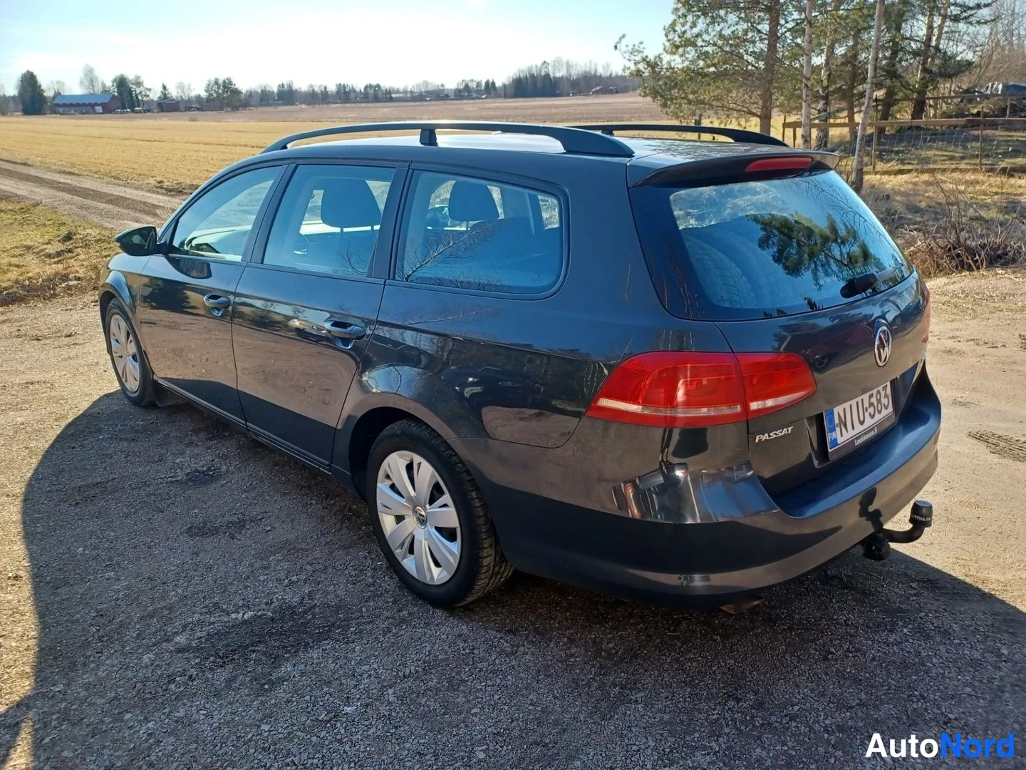Harmaa Volkswagen Passat Variant 2013, takaviisto, kuva 6