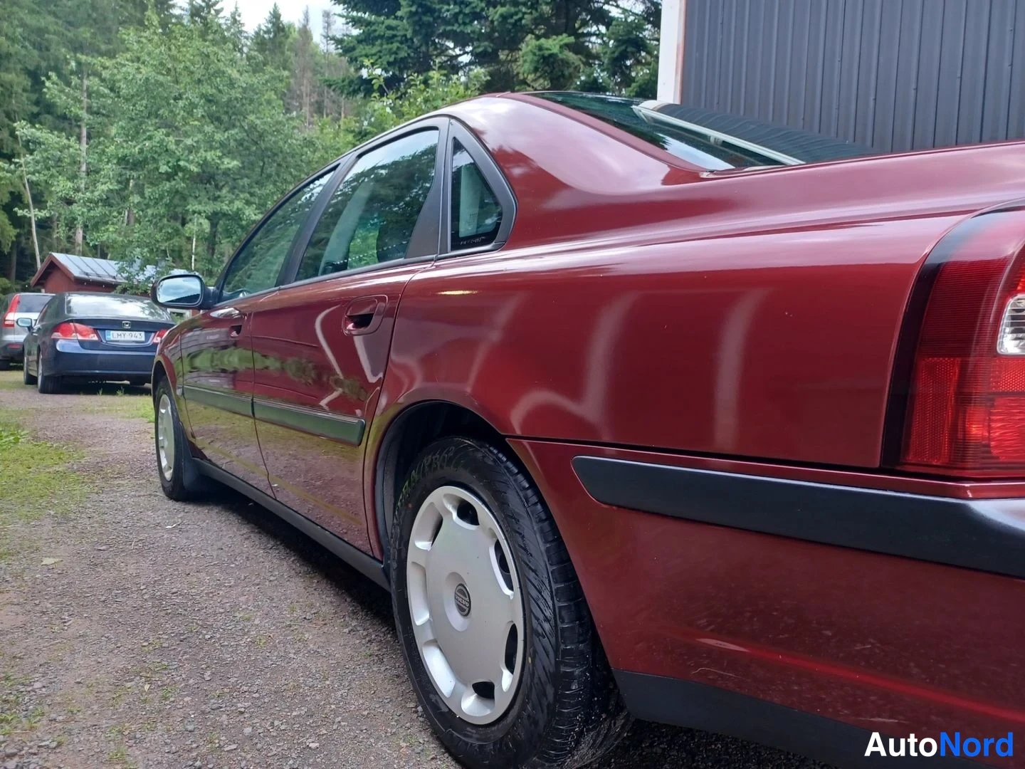 Punainen Volvo S80 2000, takaviisto, kuva 8