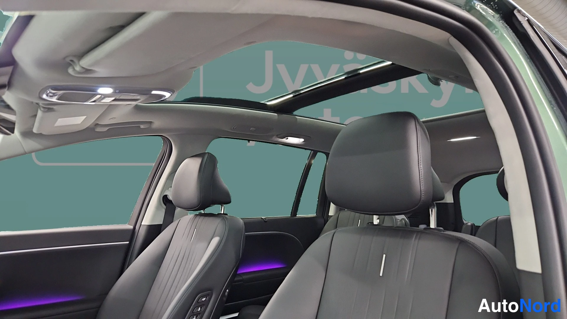 Vihreä Hyundai IONIQ 9 2026, etuistuimet, kuva 14