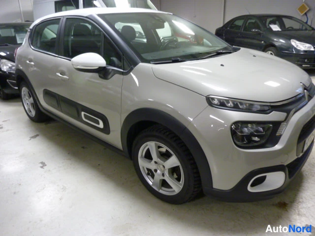 Beige Citroen C3 2021, etuviisto, keula oikealle, kuva 2