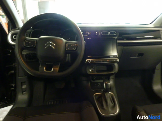 Musta Citroen C3 2023, ohjaamo, kuva 6