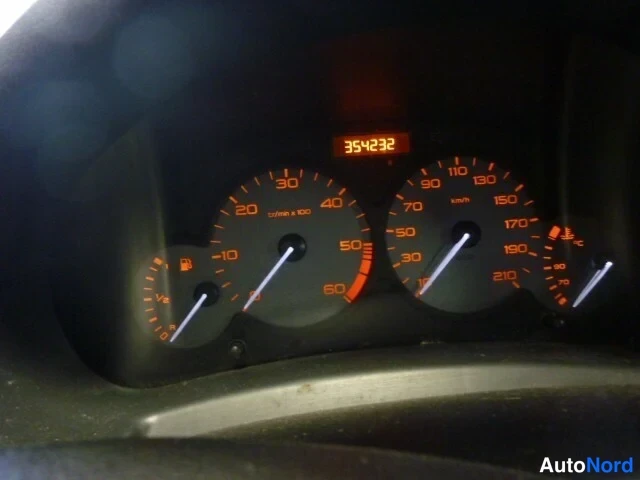 Hopea Citroen Berlingo 2004, yksityiskohta, kuva 8