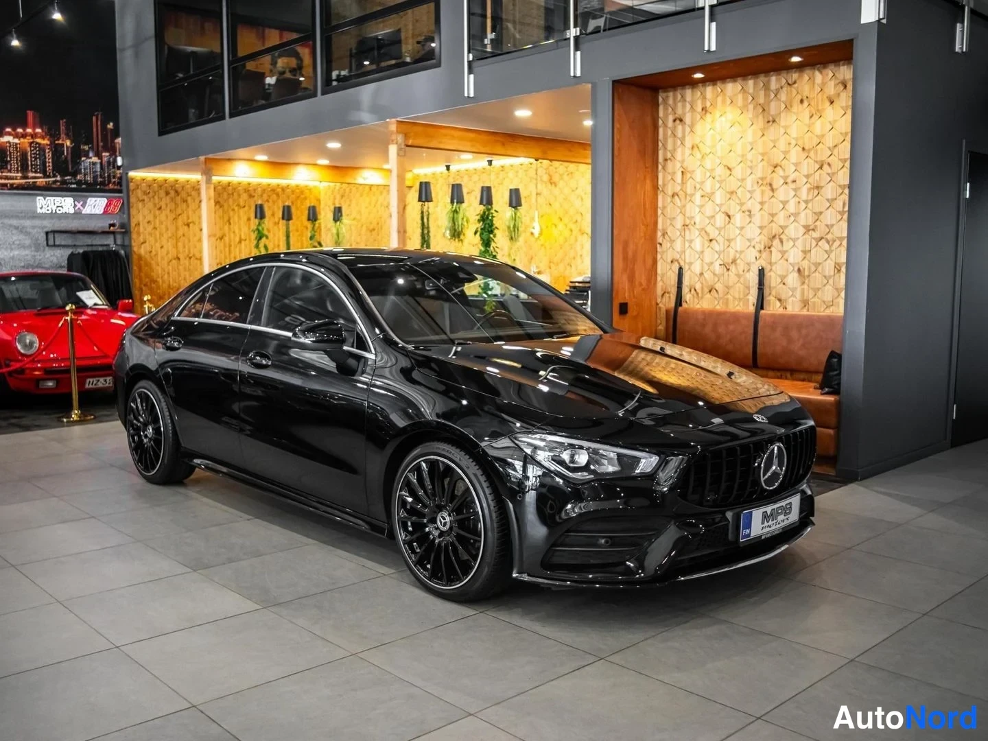 Musta Mercedes-Benz CLA 220 4MATIC 2020, etuviisto, keula oikealle, kuva 4
