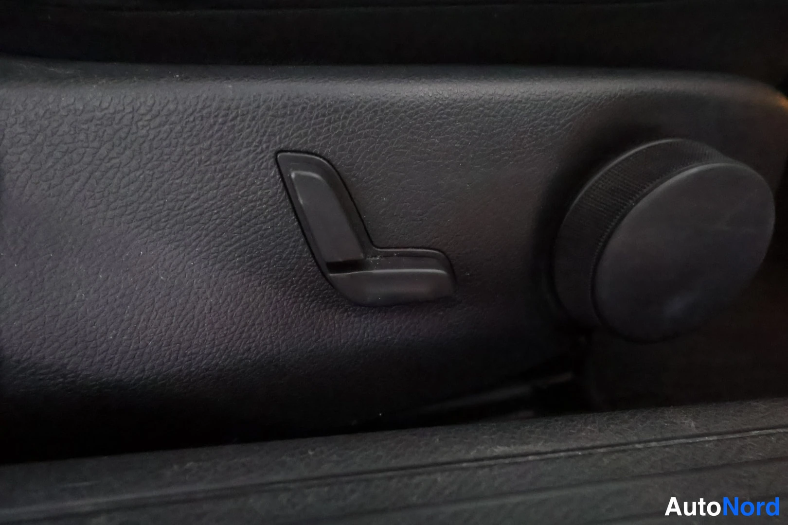 Hopea Mercedes-Benz C 220 CDI 2007, yksityiskohta, kuva 39