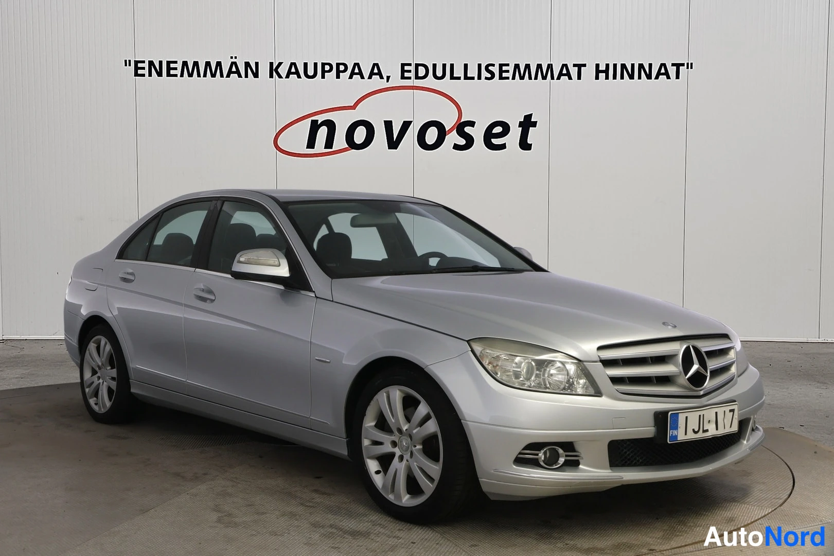 Hopea Mercedes-Benz C 220 CDI 2007, etuviisto, keula oikealle, kuva 2
