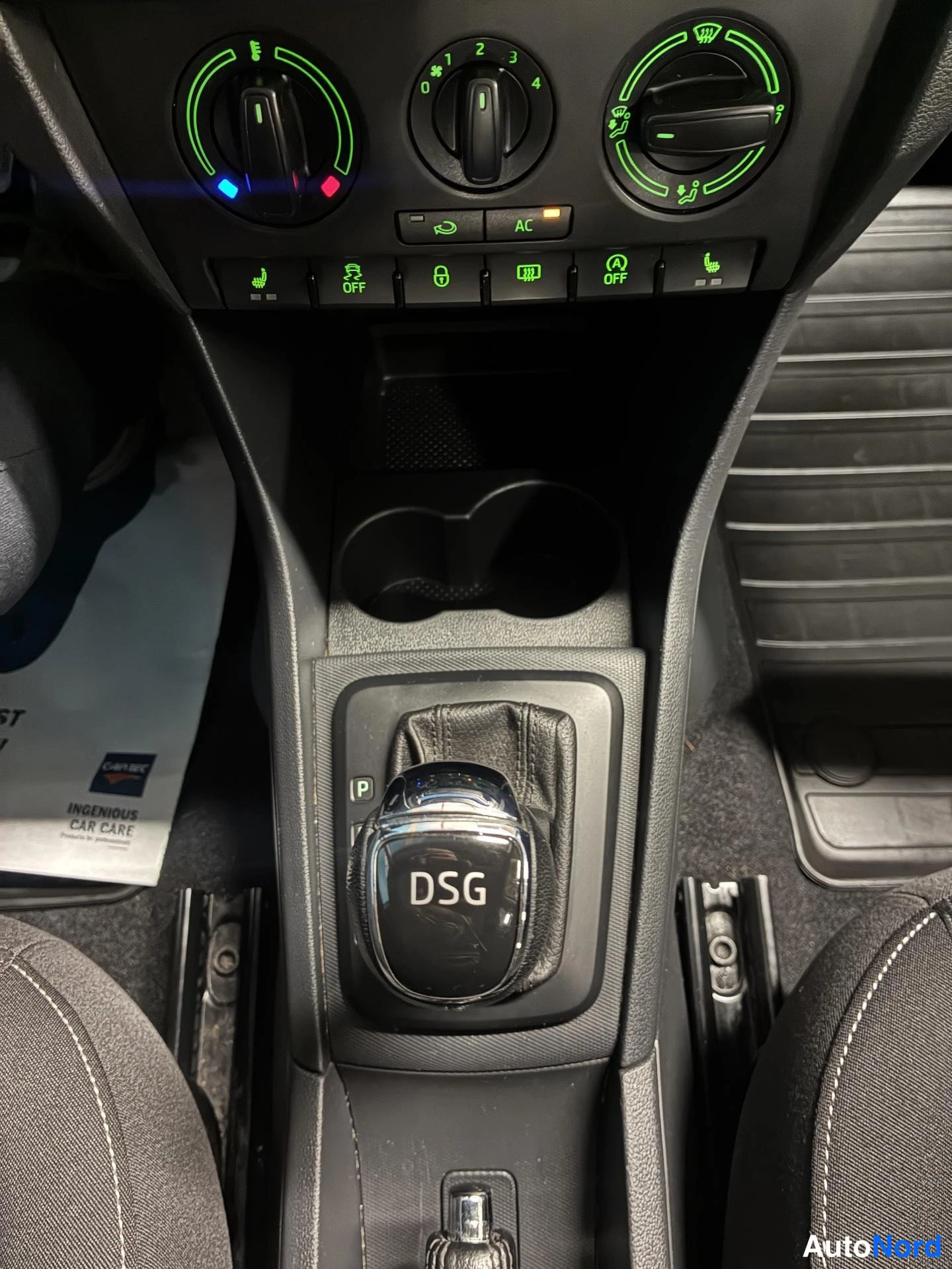Hopea Skoda Rapid 2013, yksityiskohta, kuva 17