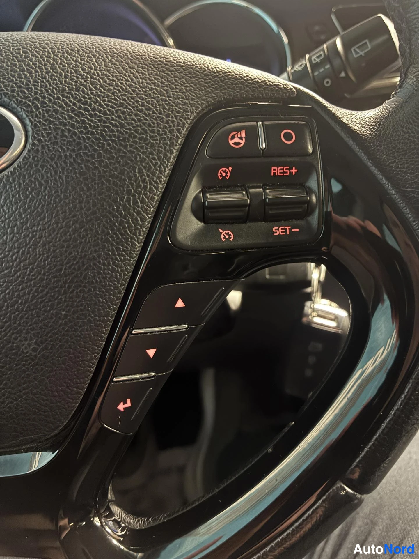 Harmaa Kia Ceed 2014, yksityiskohta, kuva 21
