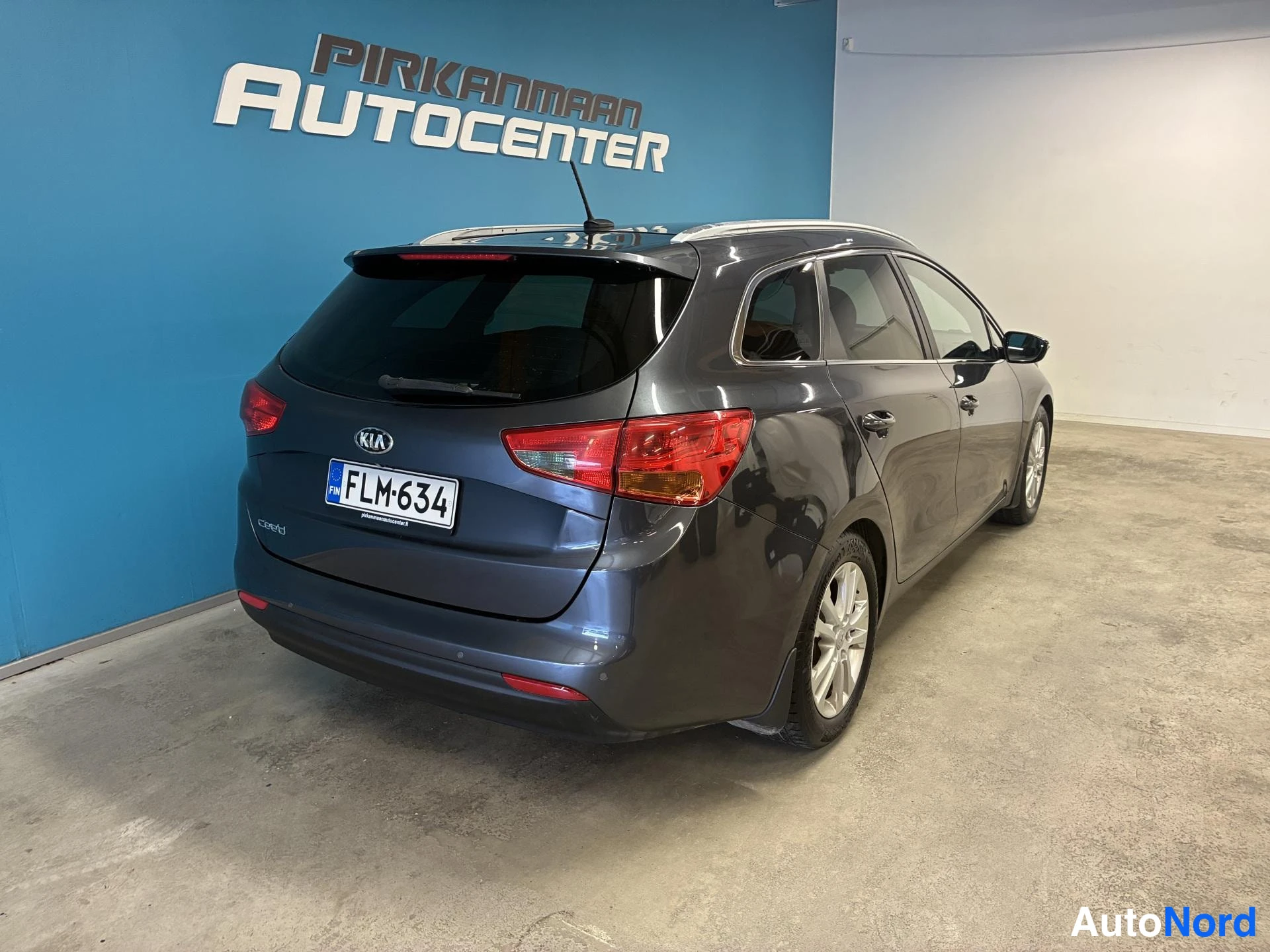 Harmaa Kia Ceed 2014, takaviisto, kuva 6