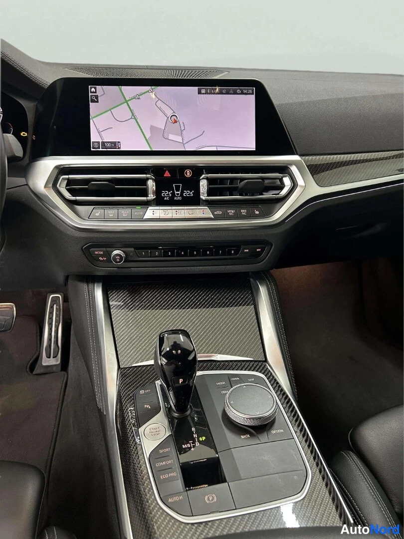 Harmaa BMW M440i 2022, ohjaamo, kuva 11