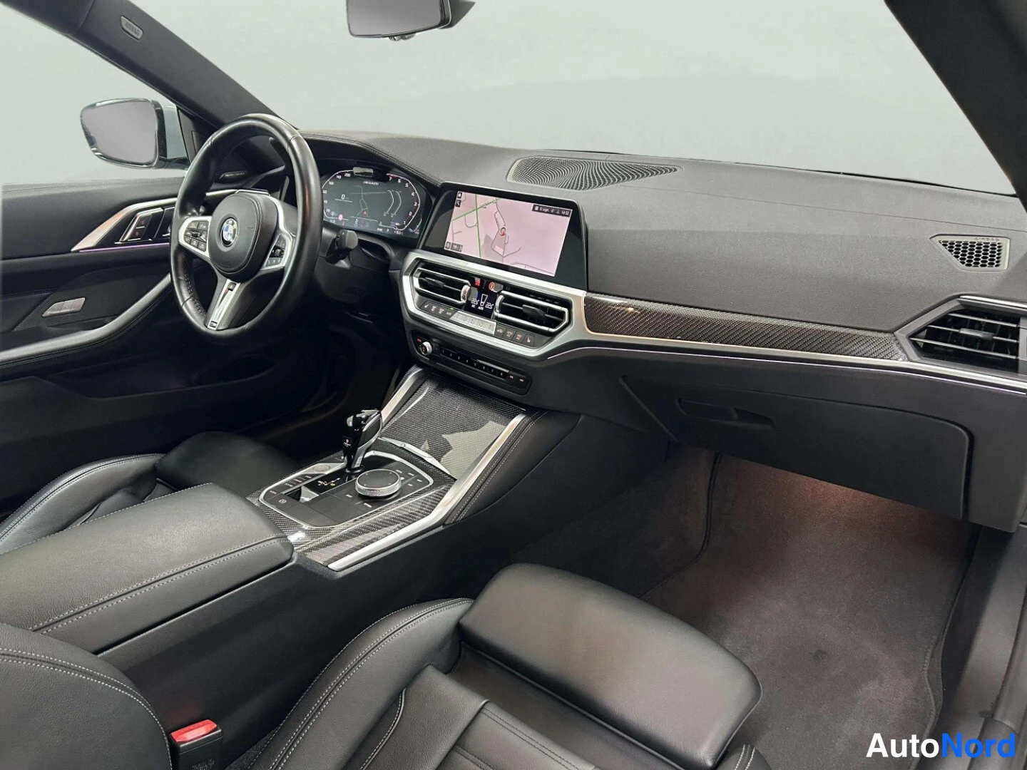 Harmaa BMW M440i 2022, ohjaamo, kuva 12