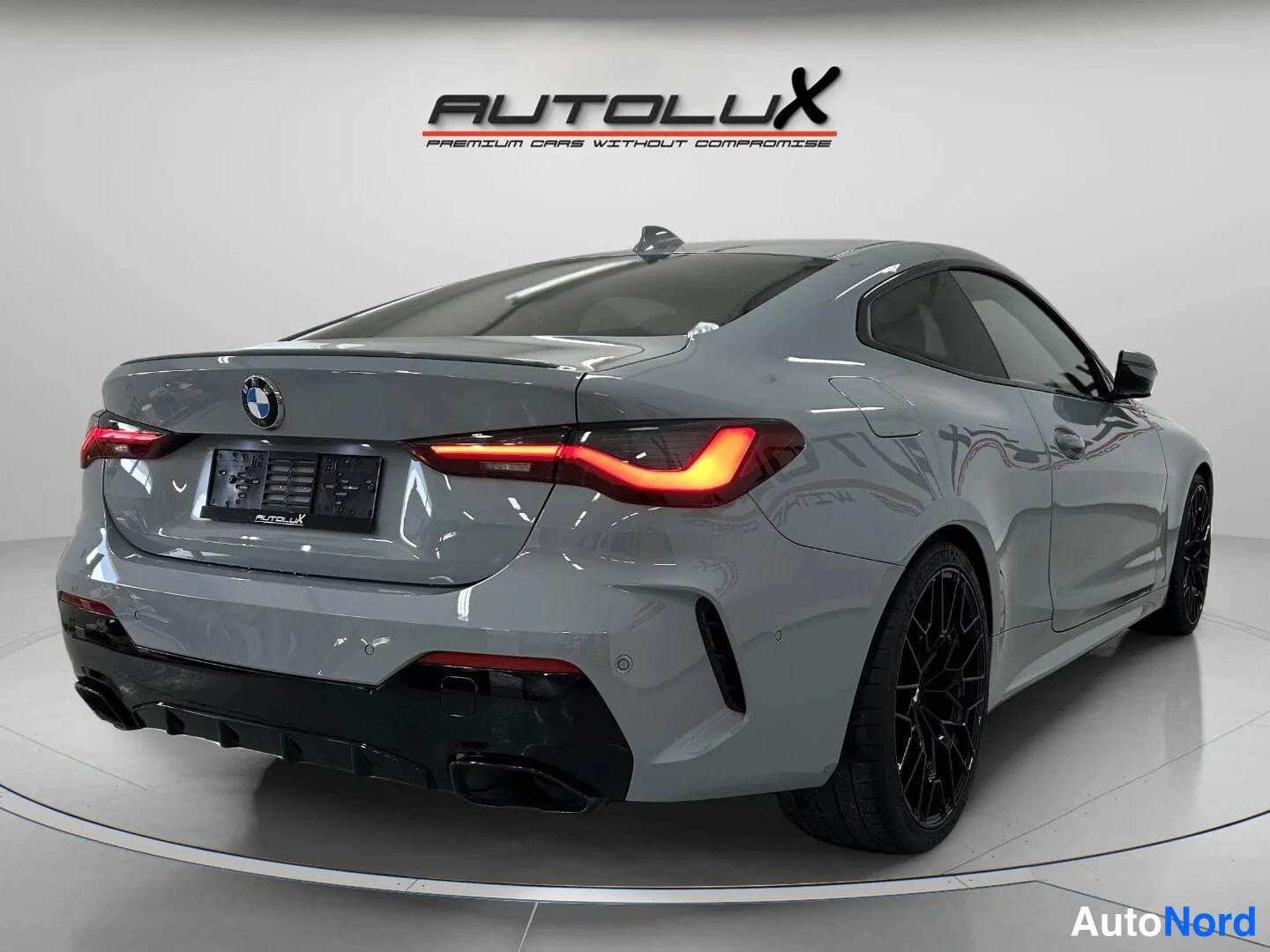 Harmaa BMW M440i 2022, takaviisto, kuva 7