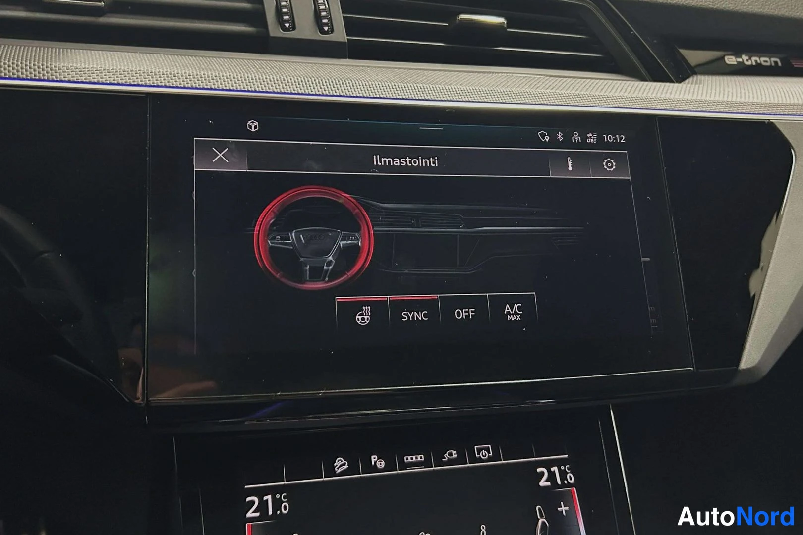 Harmaa Audi Q8 e-tron 2024, yksityiskohta, kuva 21
