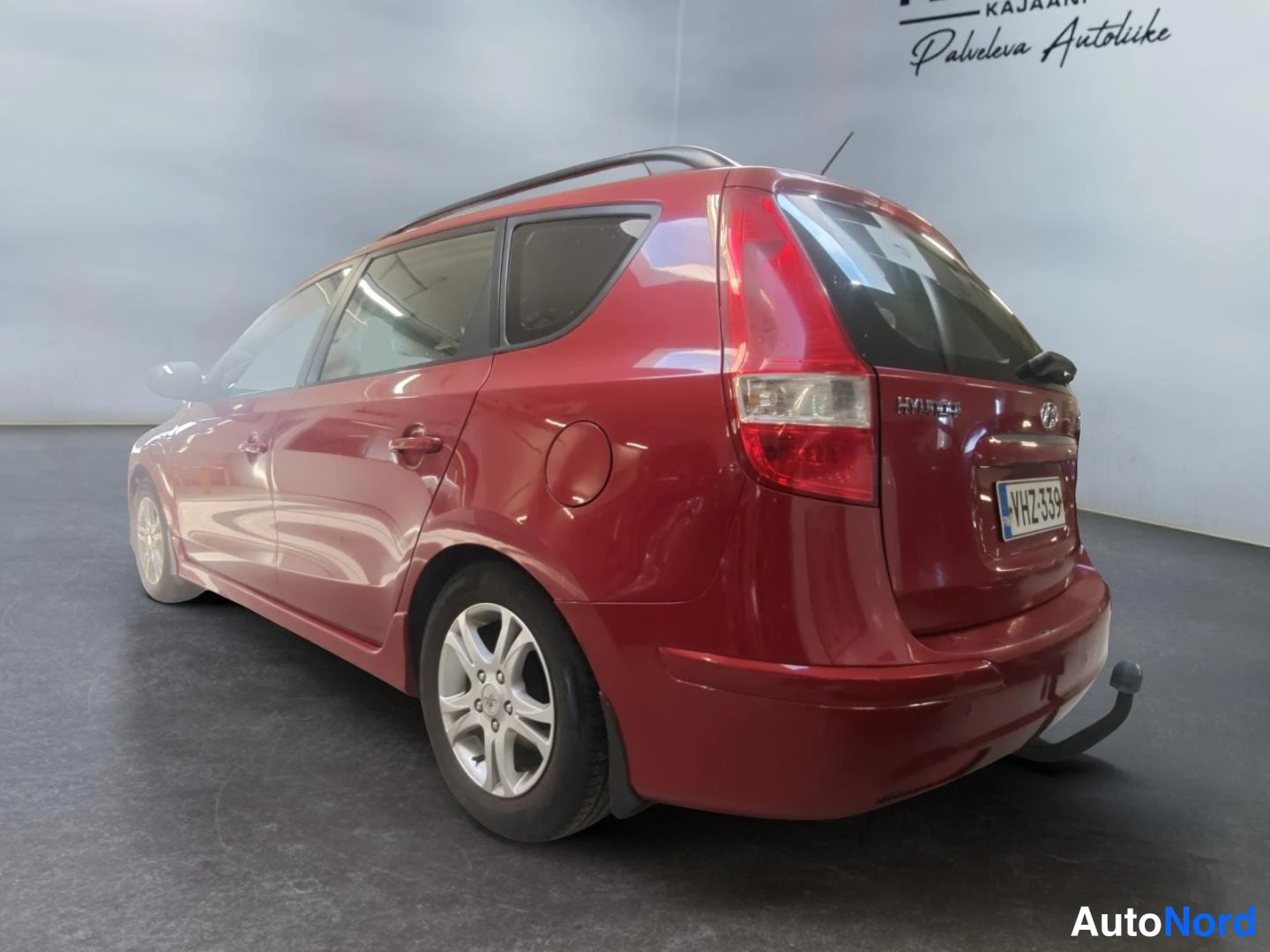 Punainen Hyundai i30 2011, takaviisto, kuva 7