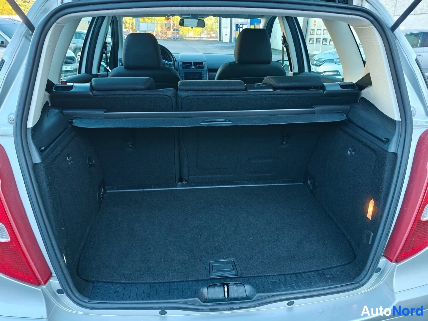 Hopea Mercedes-Benz A 150 2006, tavaratila, kuva 19
