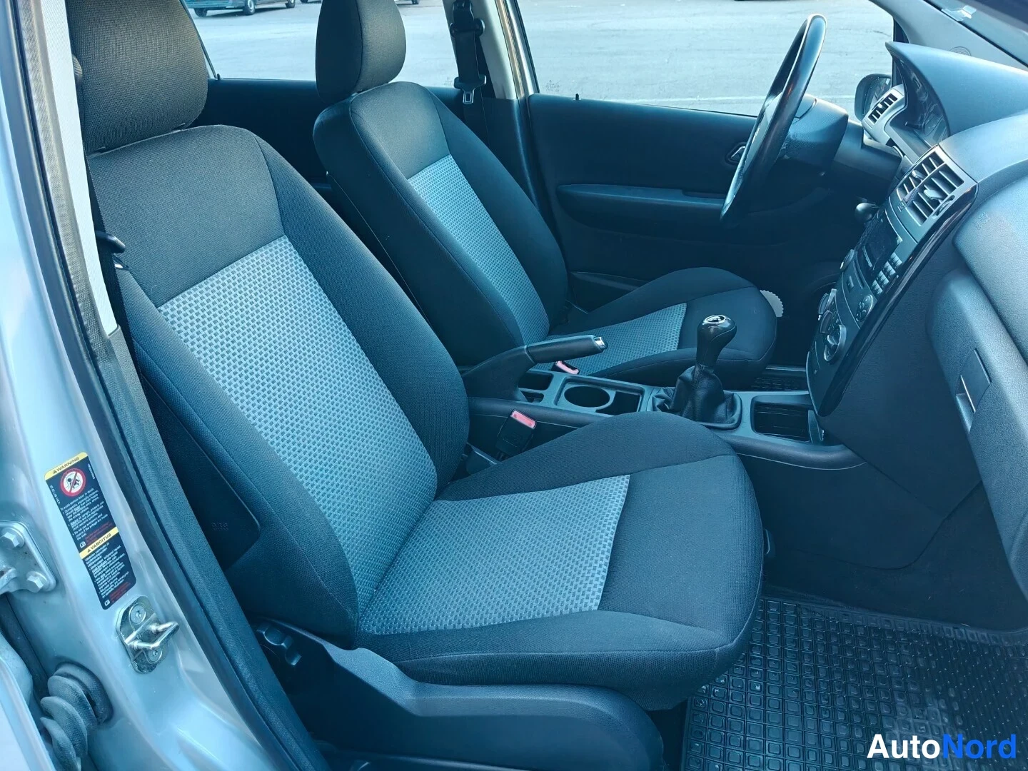 Hopea Mercedes-Benz A 150 2006, etuistuimet, kuva 14