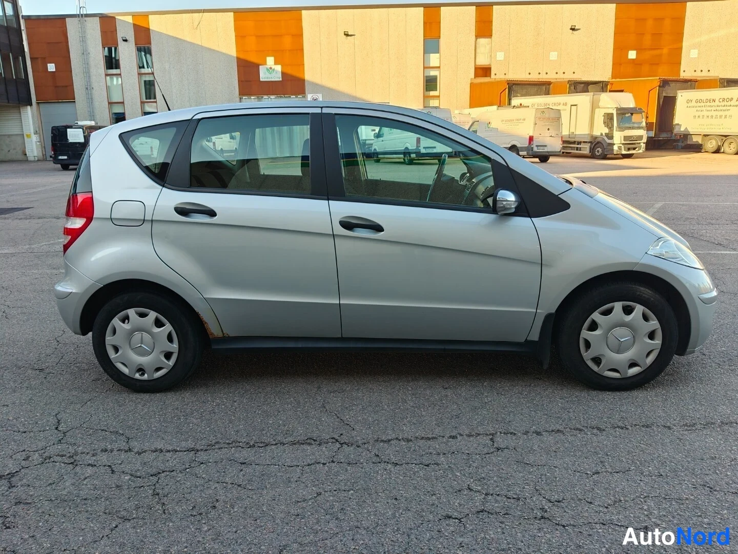Hopea Mercedes-Benz A 150 2006, sivulta, kuva 5