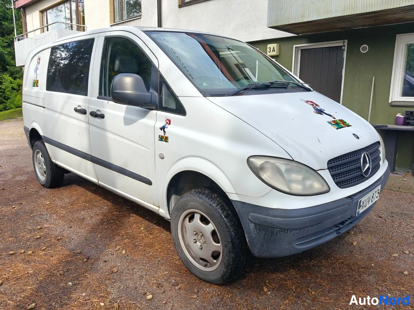 Valkoinen Mercedes-Benz Vito 111 CDI 2007, etuviisto, keula oikealle, kuva 3