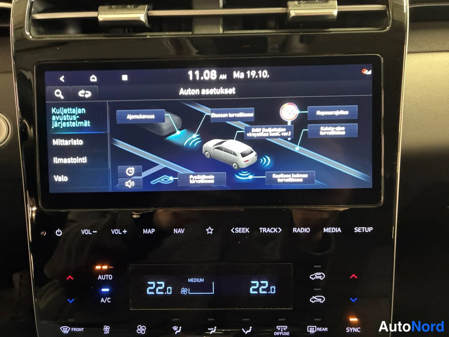 Punainen Hyundai Tucson 2024, yksityiskohta, kuva 24