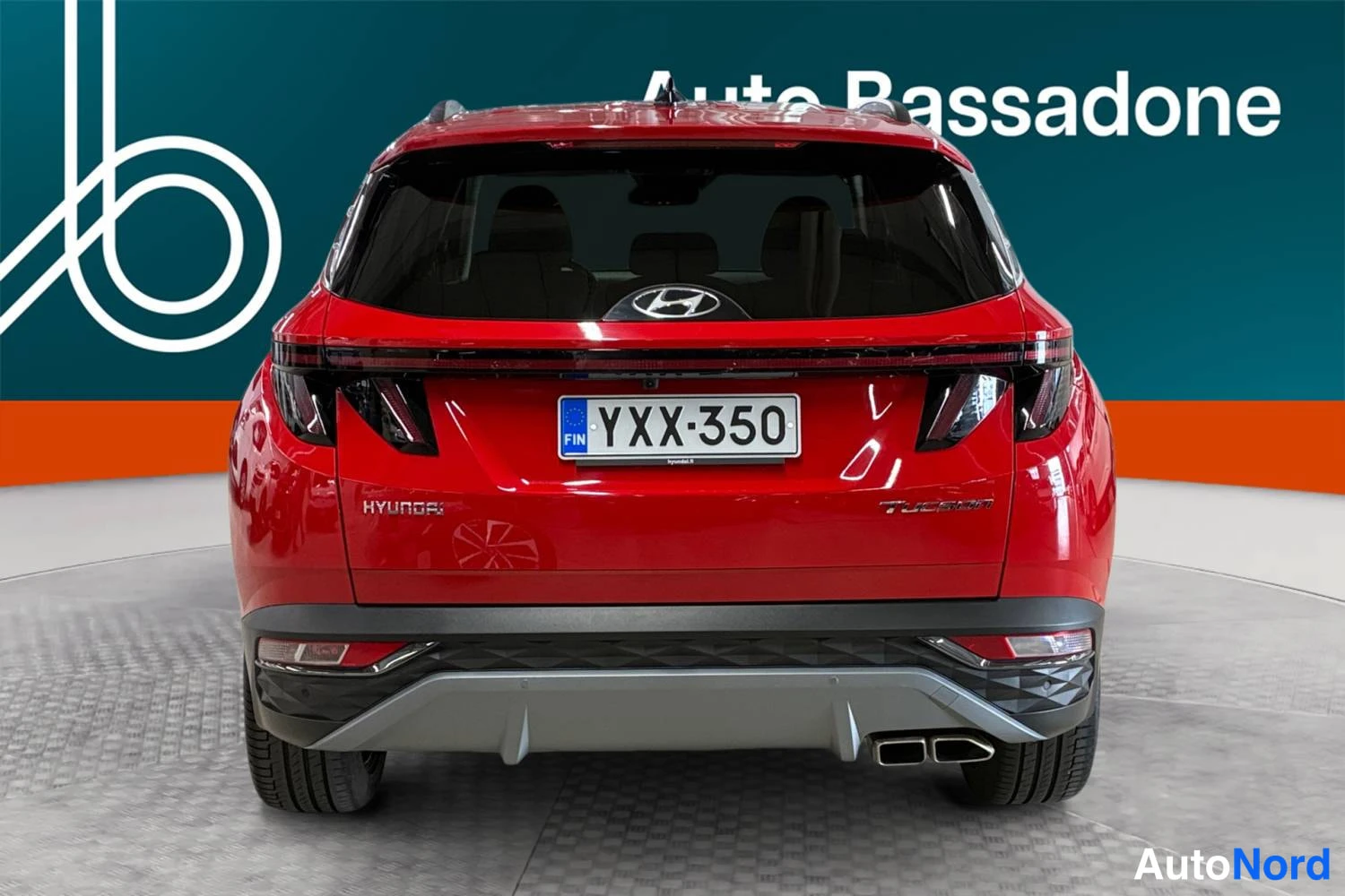 Punainen Hyundai Tucson 2024, takaa, kuva 8