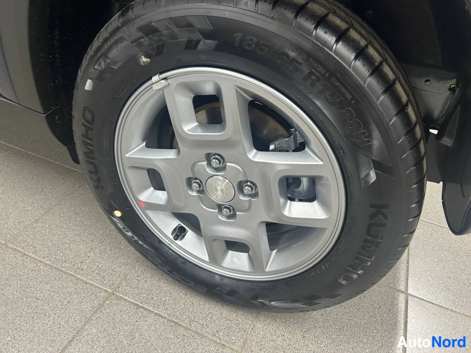 Sininen Hyundai Inster 2026, yksityiskohta, kuva 14
