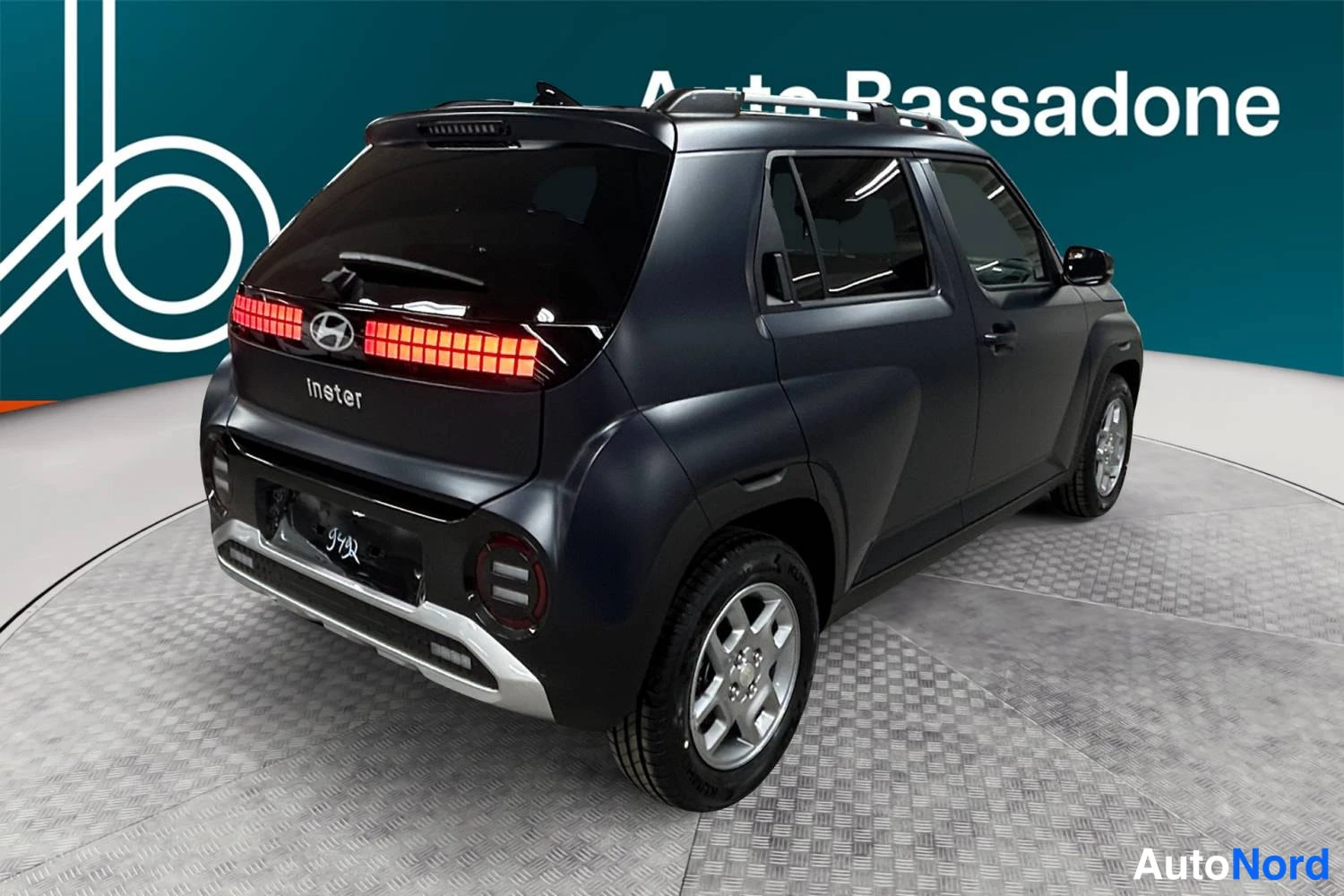 Sininen Hyundai Inster 2026, takaviisto, kuva 6