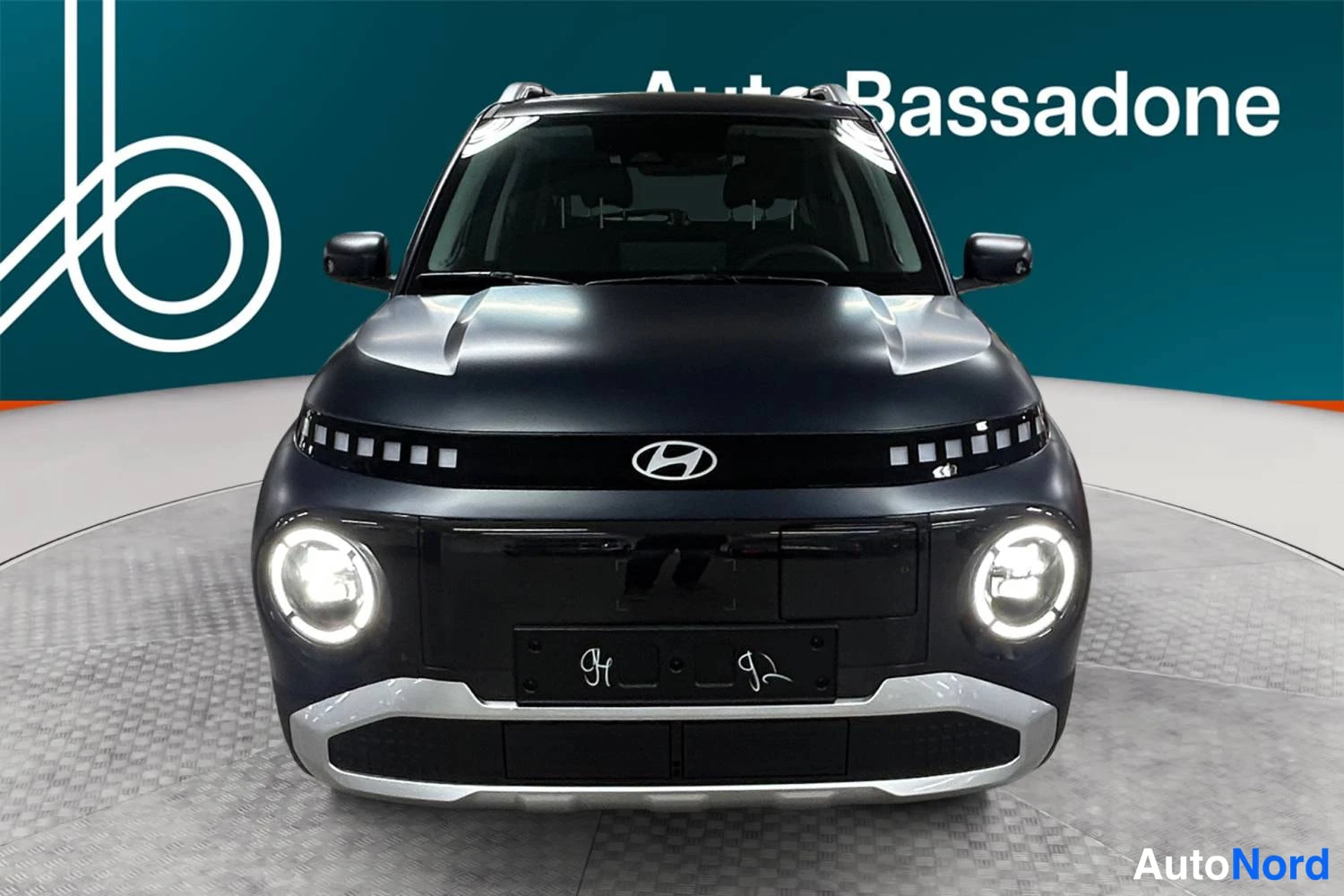 Sininen Hyundai Inster 2026, edestä, kuva 3