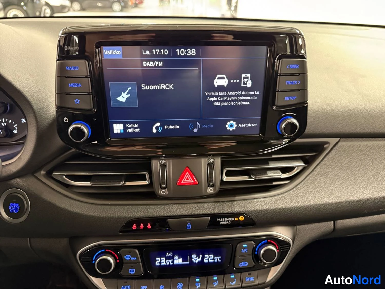 Black Hyundai I30 2023, cockpit, photo 14