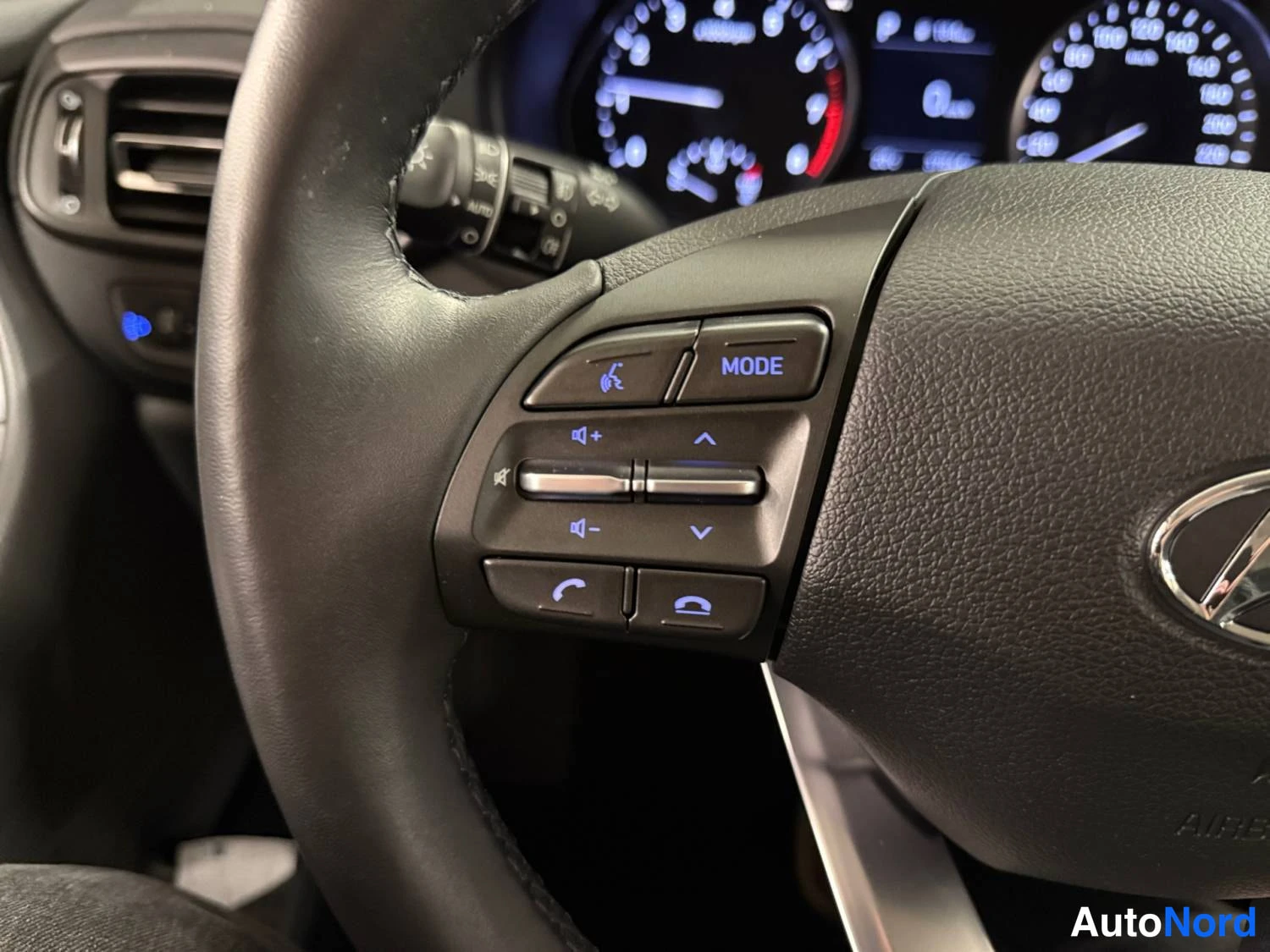 Black Hyundai I30 2023, detail, photo 22