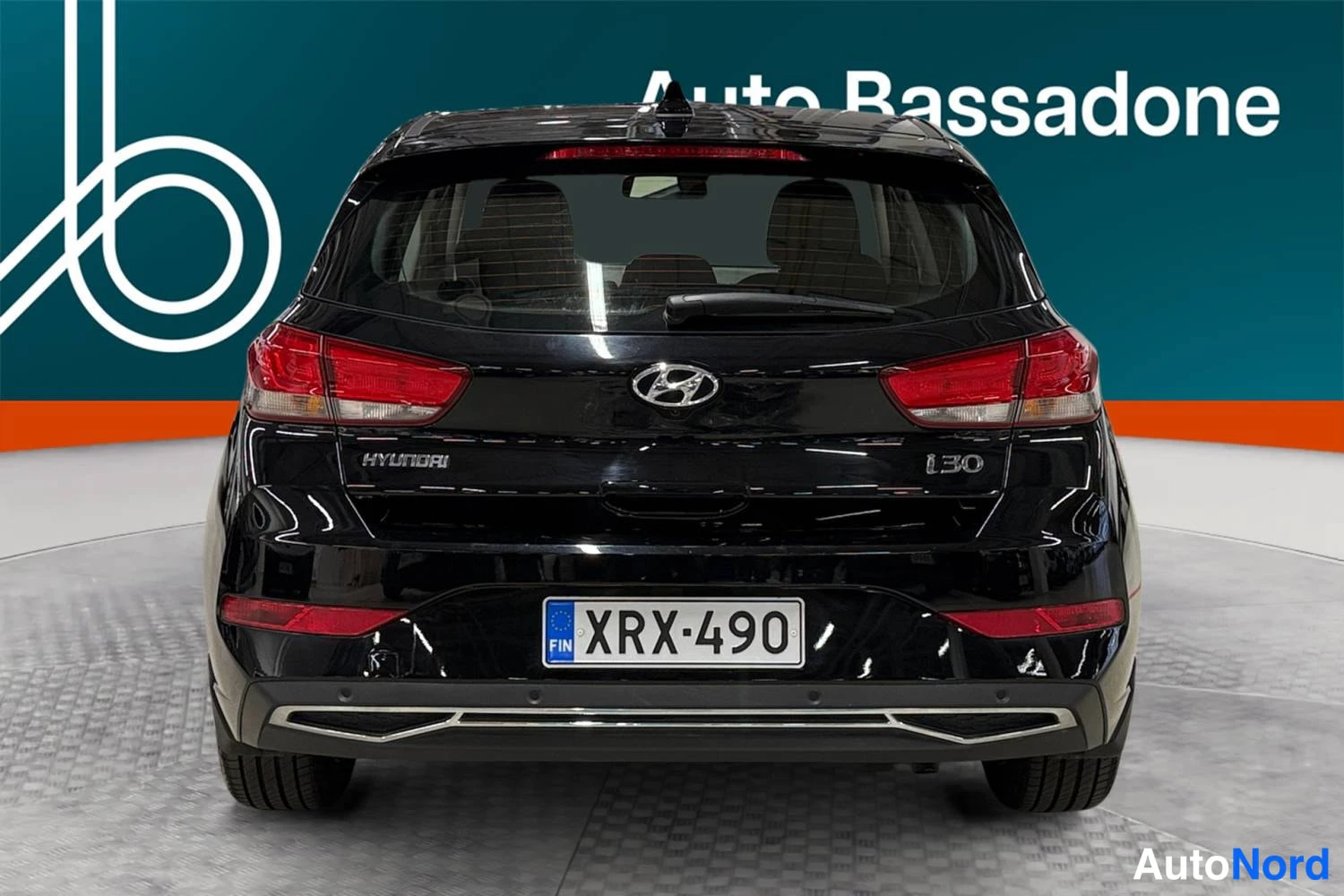 Black Hyundai I30 2023, rear, photo 8
