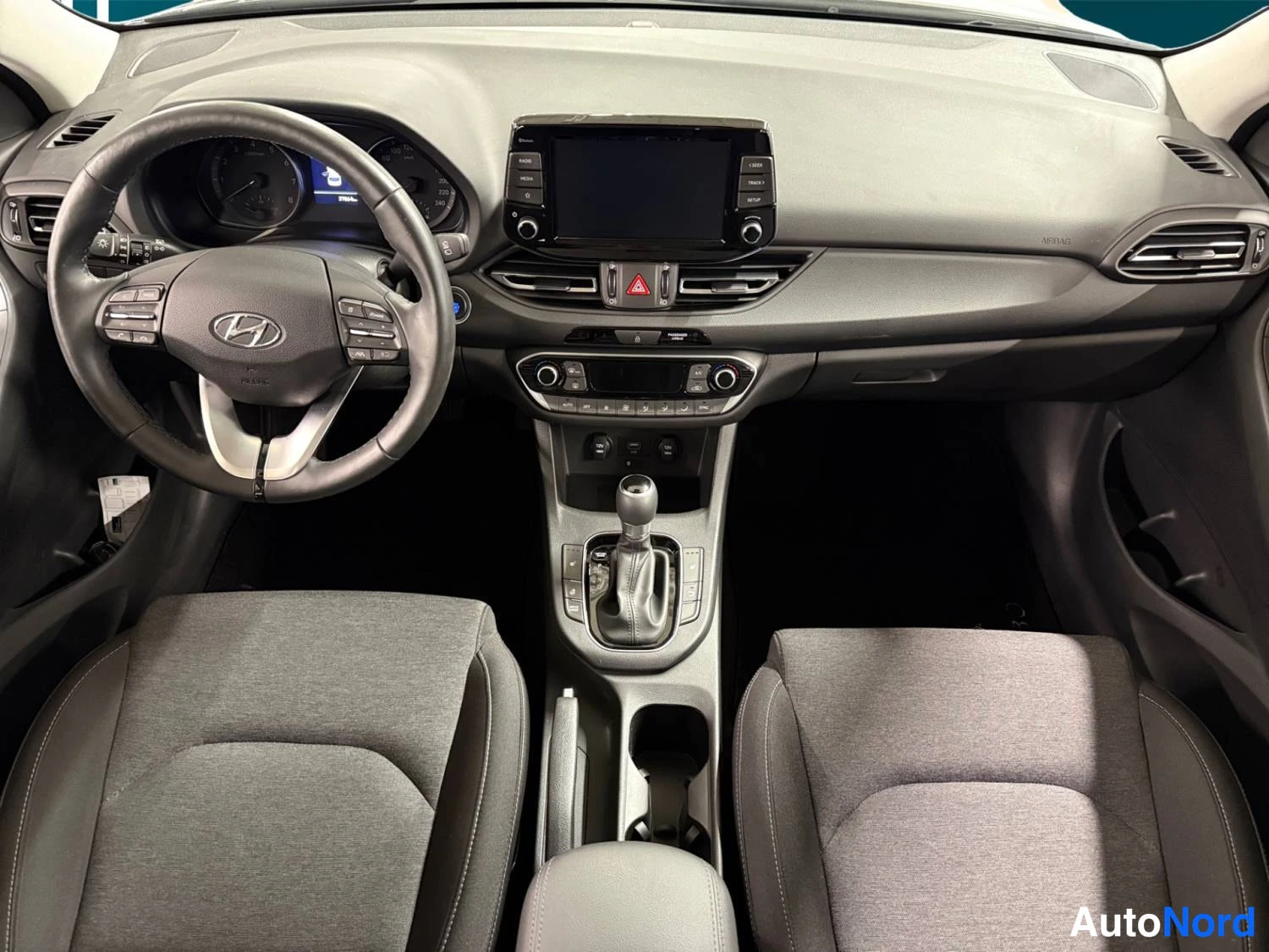 Black Hyundai I30 2023, cockpit, photo 10