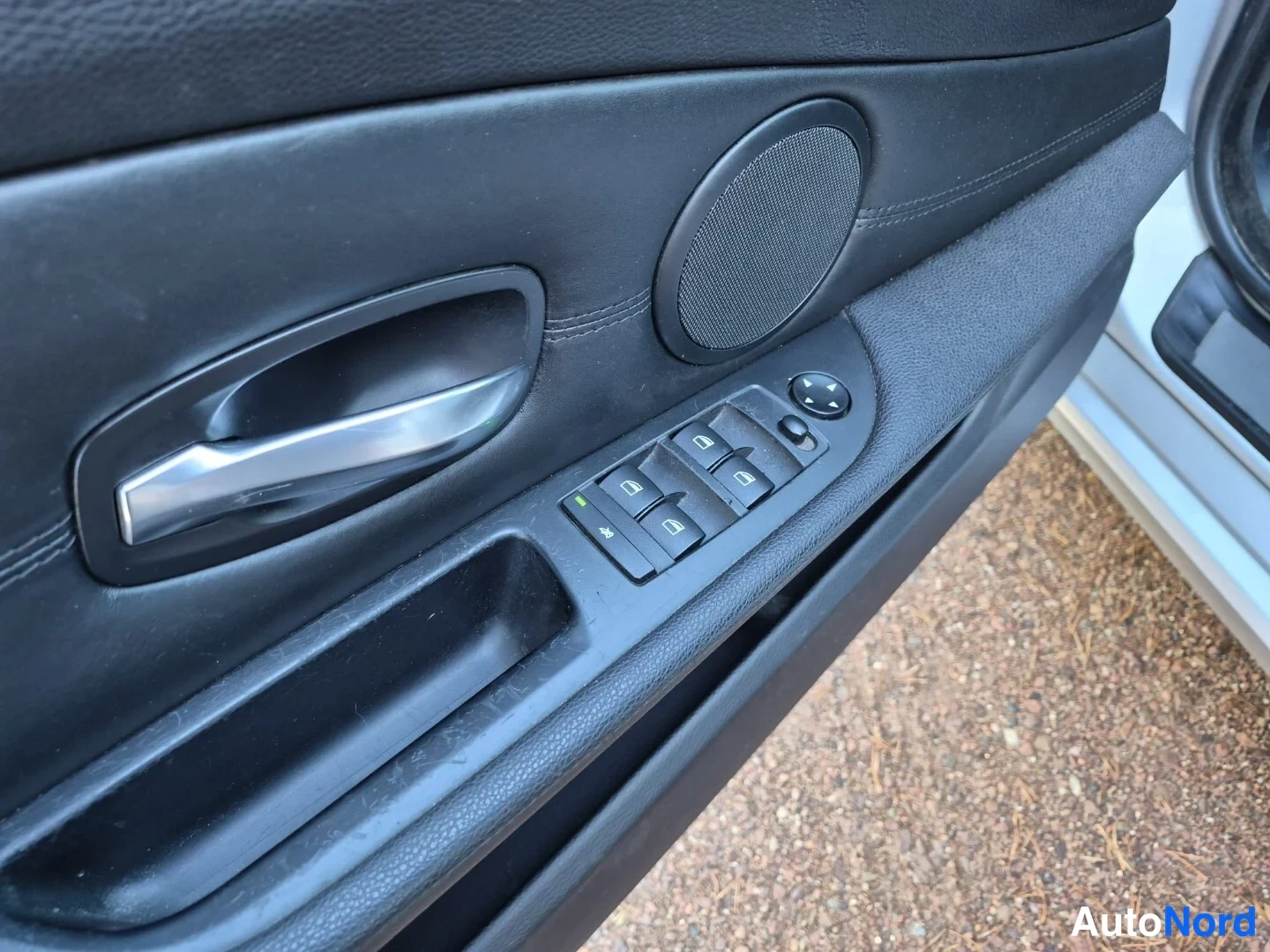 Hopea BMW 520d 2008, yksityiskohta, kuva 25
